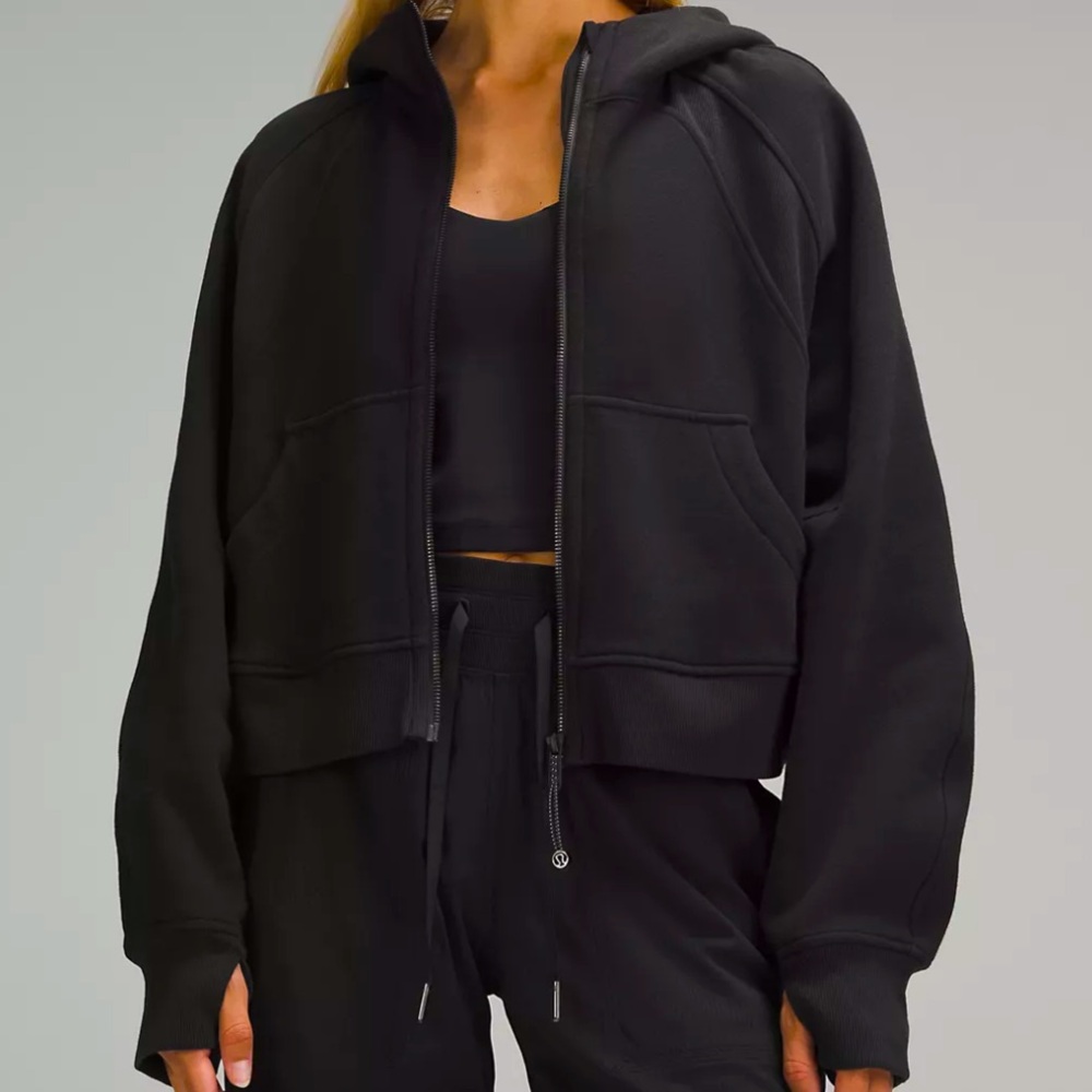oversized full zip lulu scuba! soooo cute on